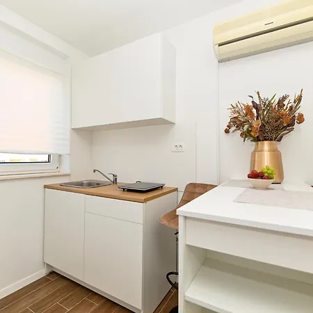 Apartmán Downtown Maar *