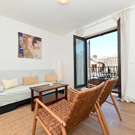 Downtown Maar Apartamento *